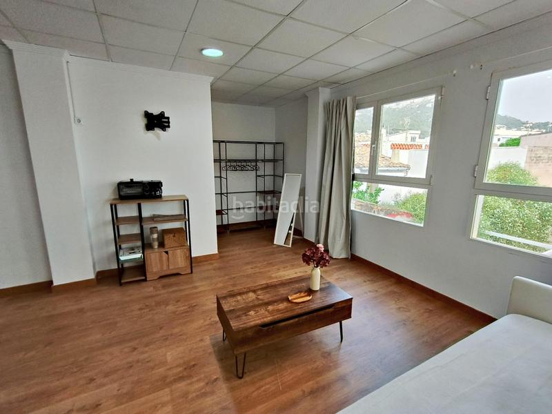 Foto 3d4c40e0-c0c9-481a-8ea9-c07937a01b0d. Casa edificio reformado en pleno centro e en Pueblo Calp