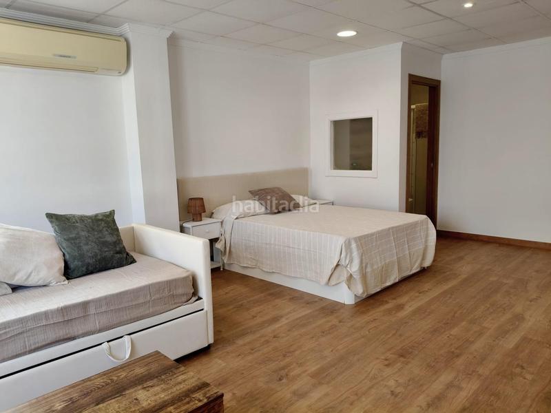 Foto b995366f-64fb-4fc7-a3ac-e76da4f18060. Casa edificio reformado en pleno centro e en Pueblo Calp