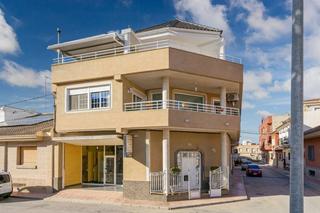 Casa a Calle baltasar martinez 25. Casa  en callosa del segura, alicante