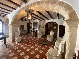Casa a Benissa Pueblo. Palacio señorial con alto potencial