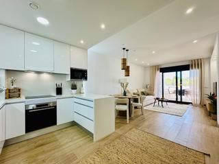 Apartament a Calle cuba de 19. Piso nuevo en finestrat