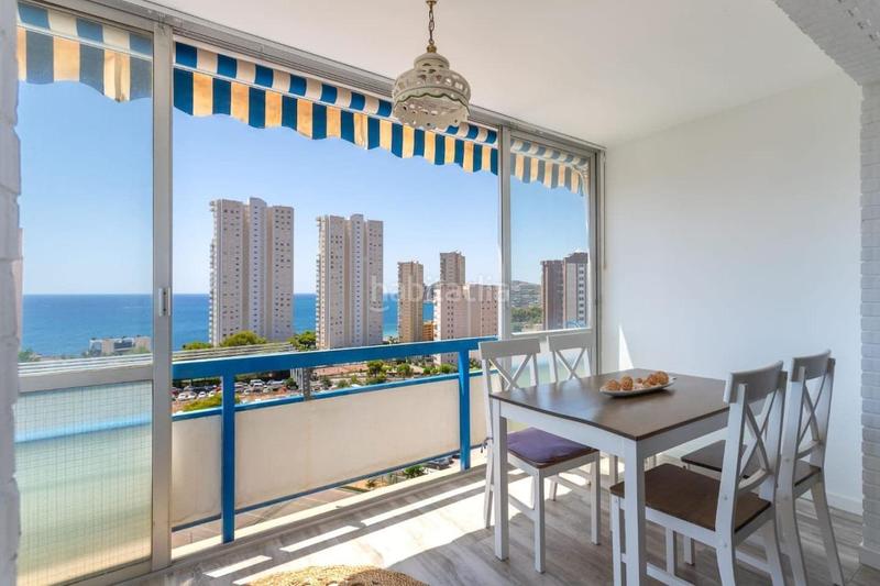 Foto 71a99783-8f2e-45eb-b828-25a752ee10c4. Alquiler apartamento  reformado con vistas al mar y piscina comunitaria en Benidorm