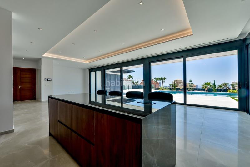 Foto d6d30f28-9e08-4ba6-bba8-297fbec2d6e0. Chalet in Finestrat pueblo Finestrat