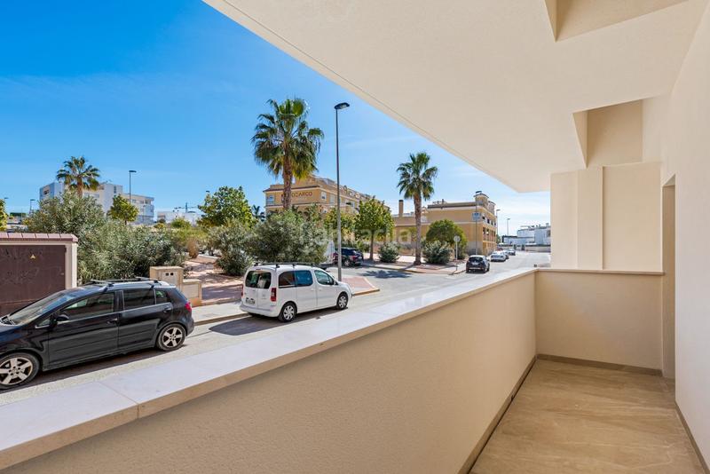 Foto 6a8e7cb6-b591-42c4-aba9-84a5d3e4952c. Apartamento en Benijófar