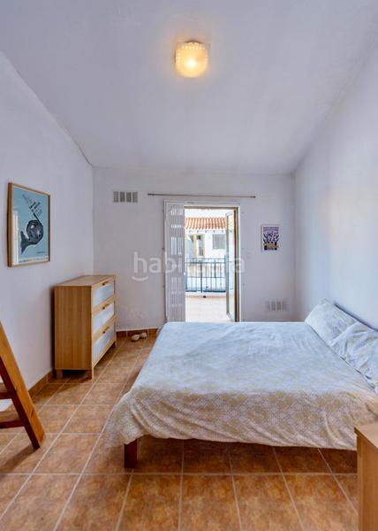 Foto 2acbd8af-d71b-4997-be33-e069f7be99c0. Masía casa iglesia santa maria casco antiguo en Oliva pueblo Oliva