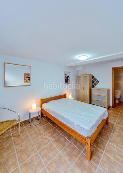 Foto 9e8c5eef-c60b-475c-b371-9021b3a00176. Masía casa iglesia santa maria casco antiguo en Oliva pueblo Oliva