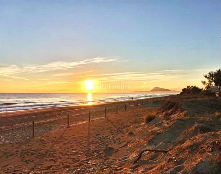 Foto dd519d48-b951-4458-a8f5-4e4c1a68367d. Masía casa iglesia santa maria casco antiguo en Oliva pueblo Oliva