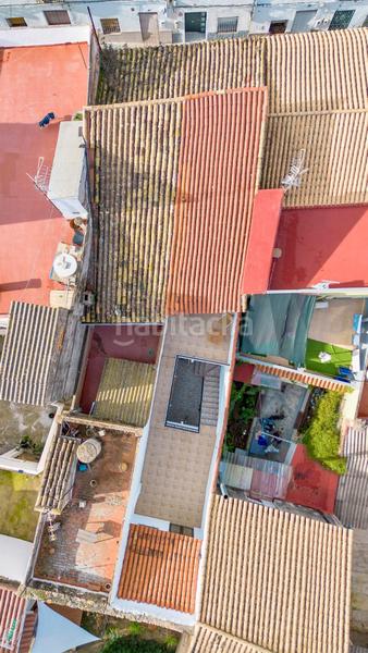 Foto e77e2ac3-738e-4338-8c6f-a3d6b50543db. Masía casa iglesia santa maria casco antiguo en Oliva pueblo Oliva