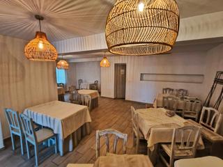 House in Las Rotas / Les Rotes. Oportunidad única de inversión restaurante con piso en dénia, id