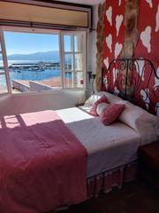 Edifici  Agesta. Hostal  casa rural al mar a coruña