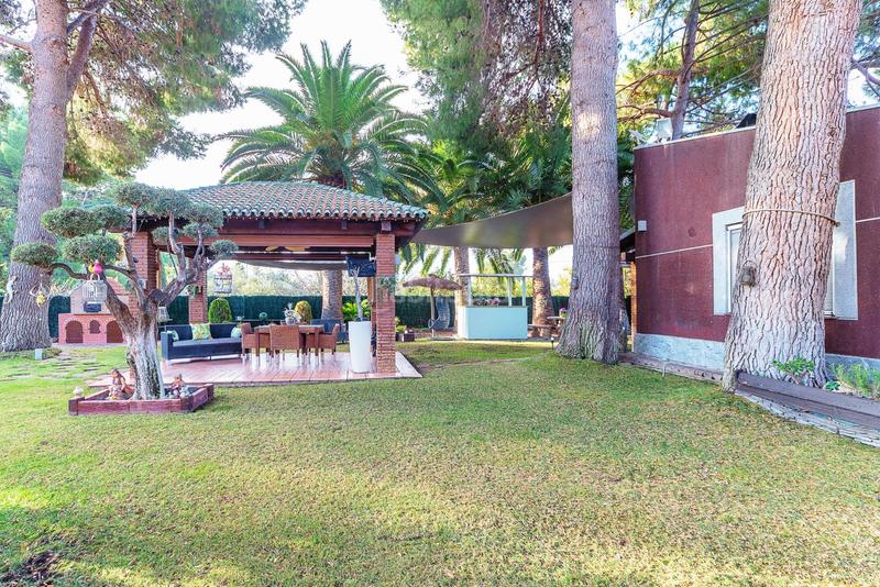 Foto 14ddd0d0-1f1e-4788-8abb-5dda664b3034. Chalet con riscaldamento parcheggio piscina in Campo Alto-Club de Campo Elda