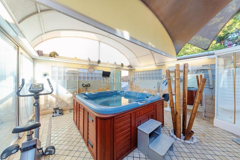 Foto 357c7f77-bc76-4a8d-99df-f84b31e53b4a. Chalet con riscaldamento parcheggio piscina in Campo Alto-Club de Campo Elda