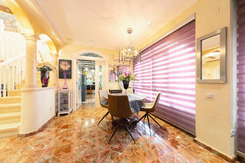 Foto 37fc0151-2323-4b14-9454-f7df9d9aeeaf. Chalet con riscaldamento parcheggio piscina in Campo Alto-Club de Campo Elda