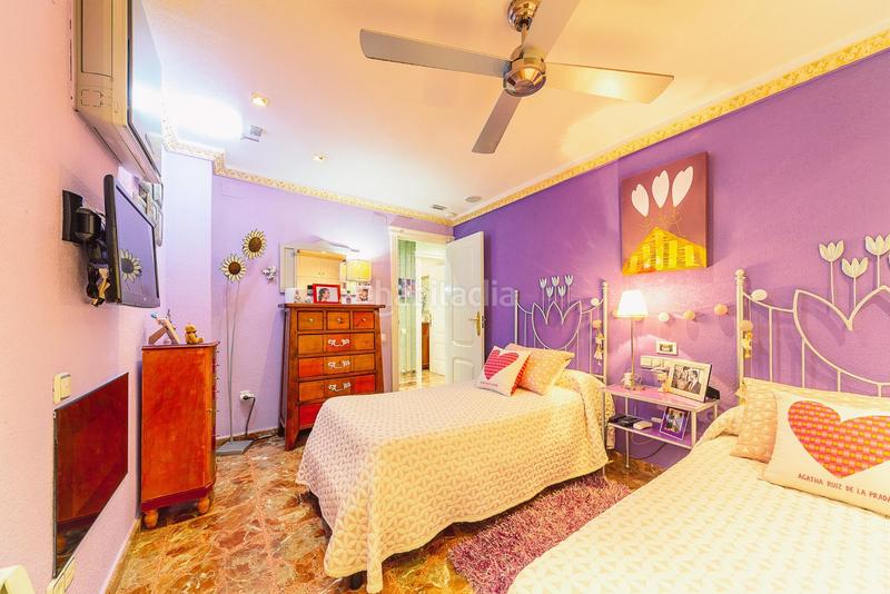 Foto 3a50fe5f-9c84-46d7-9f98-0c8219b4aab3. Chalet con riscaldamento parcheggio piscina in Campo Alto-Club de Campo Elda