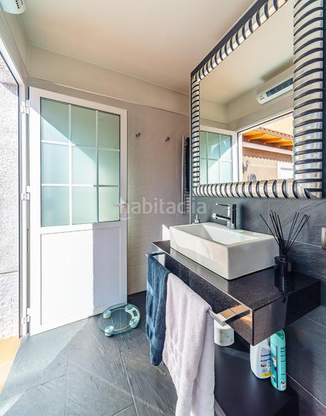 Foto 445ce2c1-ae36-439e-8c4f-7efe8597c325. Chalet con riscaldamento parcheggio piscina in Campo Alto-Club de Campo Elda