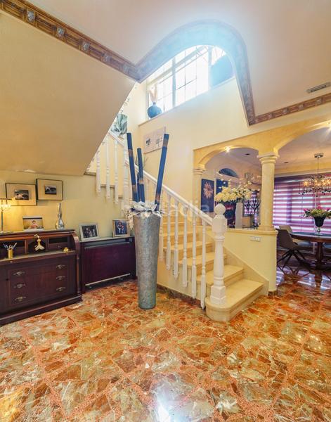 Foto 5034512e-60a9-4cb6-9979-39928f02f319. Chalet con riscaldamento parcheggio piscina in Campo Alto-Club de Campo Elda