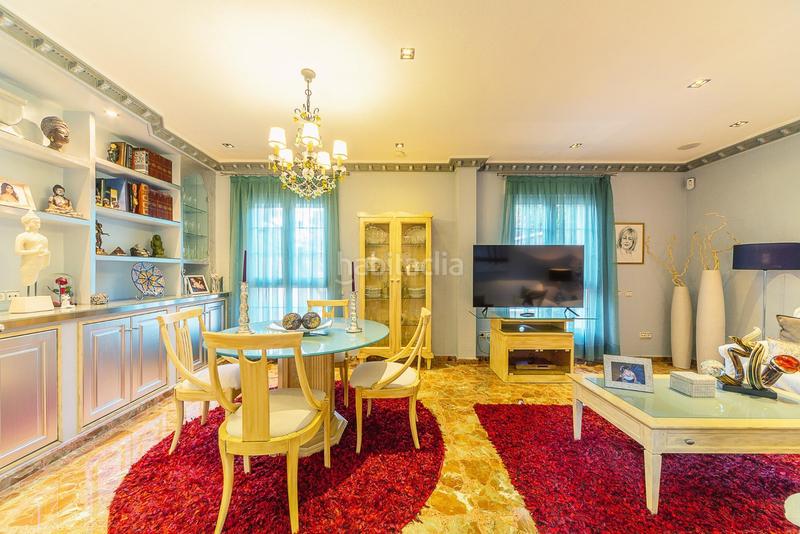 Foto b6919e44-795e-4a8d-9e21-98f59af16ebb. Chalet con riscaldamento parcheggio piscina in Campo Alto-Club de Campo Elda