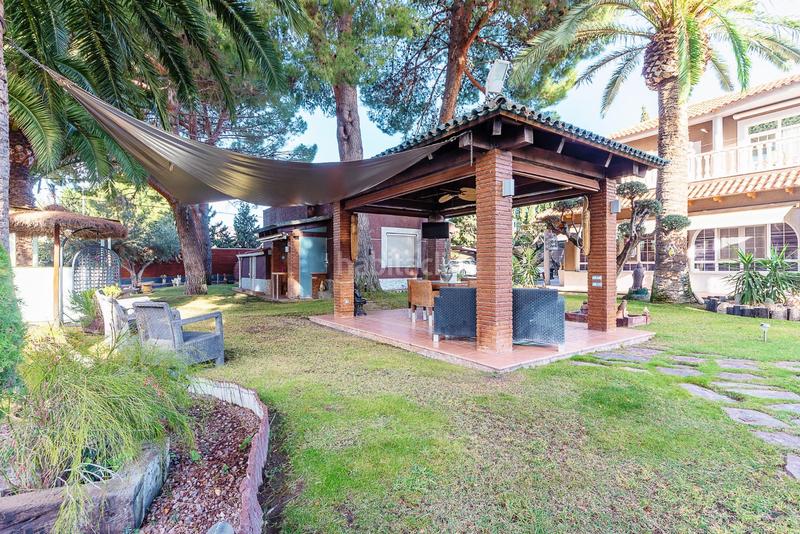 Foto c6b7c65b-d1e2-4667-99fc-7da6b224b1ca. Chalet con riscaldamento parcheggio piscina in Campo Alto-Club de Campo Elda