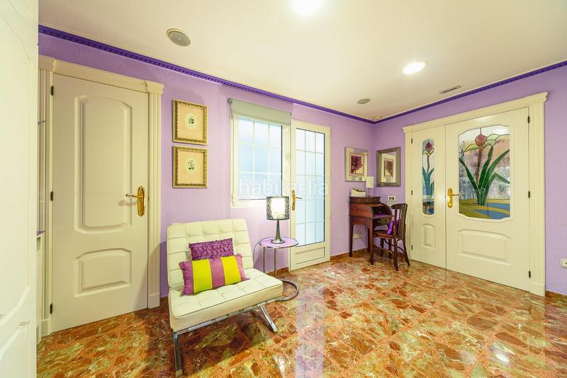 Foto f4b6f497-938e-46fc-acfe-4661b5d8f21e. Chalet con riscaldamento parcheggio piscina in Campo Alto-Club de Campo Elda