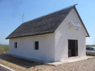 Residential Plot in Casc Antic. Casa barraca tipica del delta
