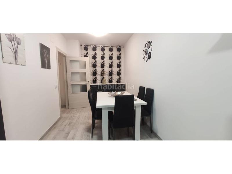 Foto 045a0450-b34c-4170-beb6-d9413556e59a. Casa a schiera con riscaldamento parcheggio in Zona Hospital Amposta