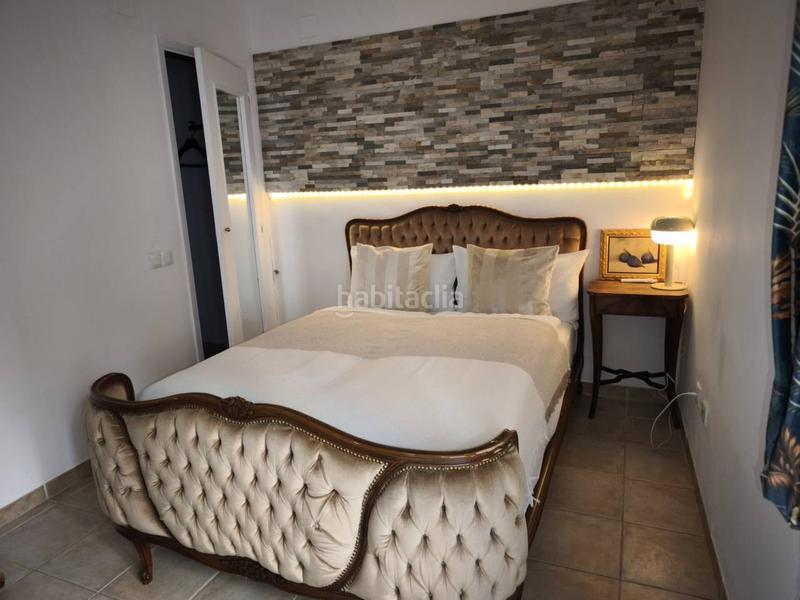 Foto 013fdbbc-e346-45e9-b0cc-ee56b27ca1e4. Casa adossada a Centre Sant Carles de la Ràpita