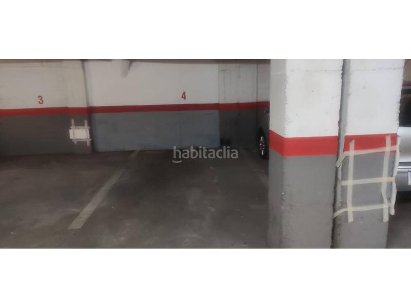 Foto 905cbd54-8d28-4309-b881-e9468fa61dbf. Car parking in Zona Hospital Amposta