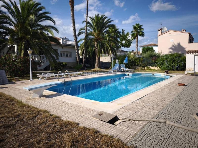 Foto 220d99ac-9dd2-46f0-b223-82ee96a3aa26. Chalet venta chalet en Alcanar
