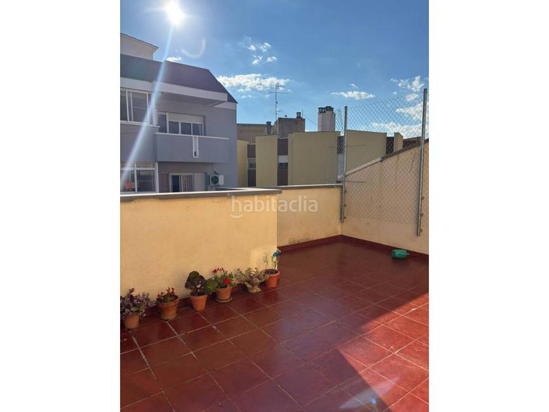 Foto 3d2925a4-217f-442a-9a7d-00a9ea51aff8. Àtic amb calefacció aparcament a Zona Hospital Amposta