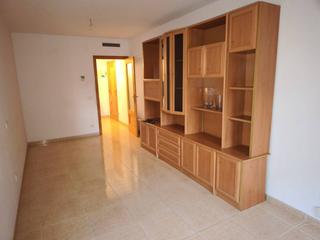 Pis a Zona Hospital. Venta de piso en amposta