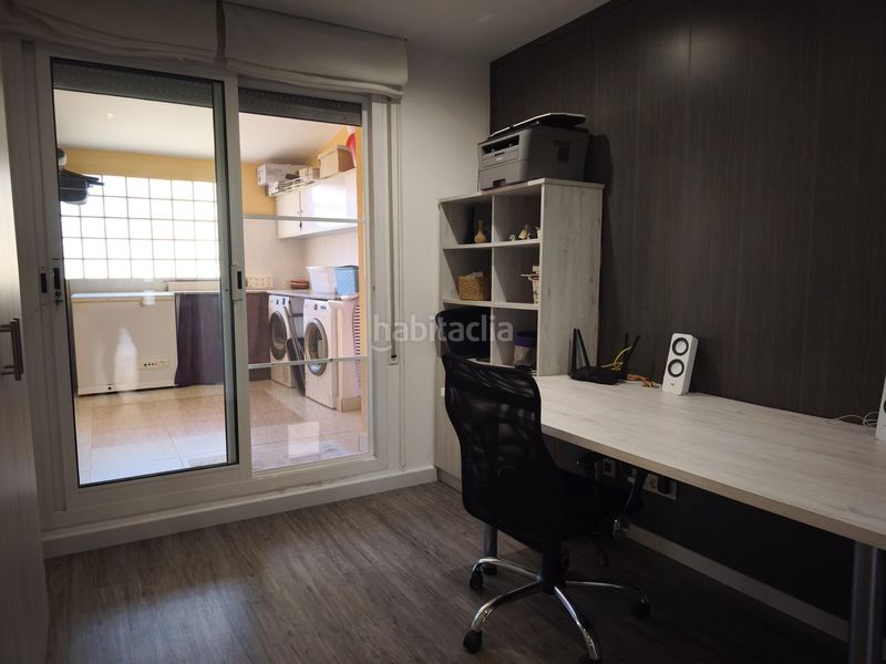 Foto 0c04d959-d059-433e-b5a4-e81634f245c4. Casa amb aparcament a Casc Antic Amposta
