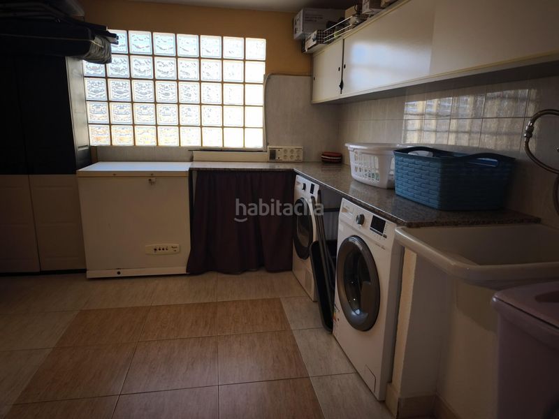 Foto 9a2822c8-c535-49a9-ba6a-f9ea00dce759. Casa amb aparcament a Casc Antic Amposta
