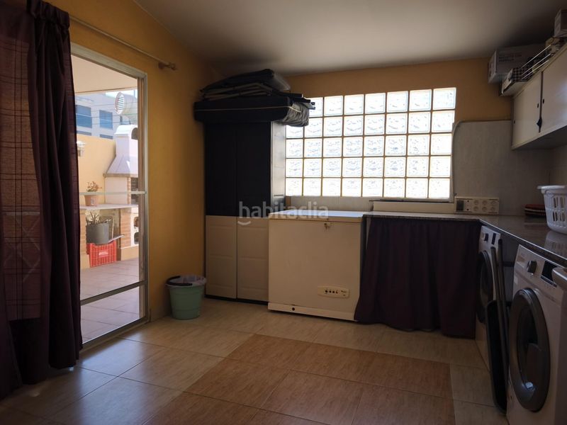 Foto a7bb97bb-b2f7-46ba-82b8-e69691e5ad62. Casa amb aparcament a Casc Antic Amposta