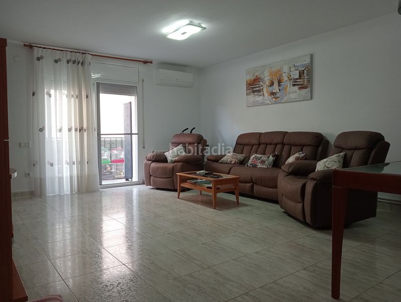 Foto 5e76beb3-1367-462f-82c8-12b2503d92cf. Pis a Alcanar