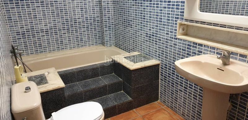 Foto 2b8c677b-cf8c-41d4-bcb8-91b750082f2d. Casa adossada a Deltebre