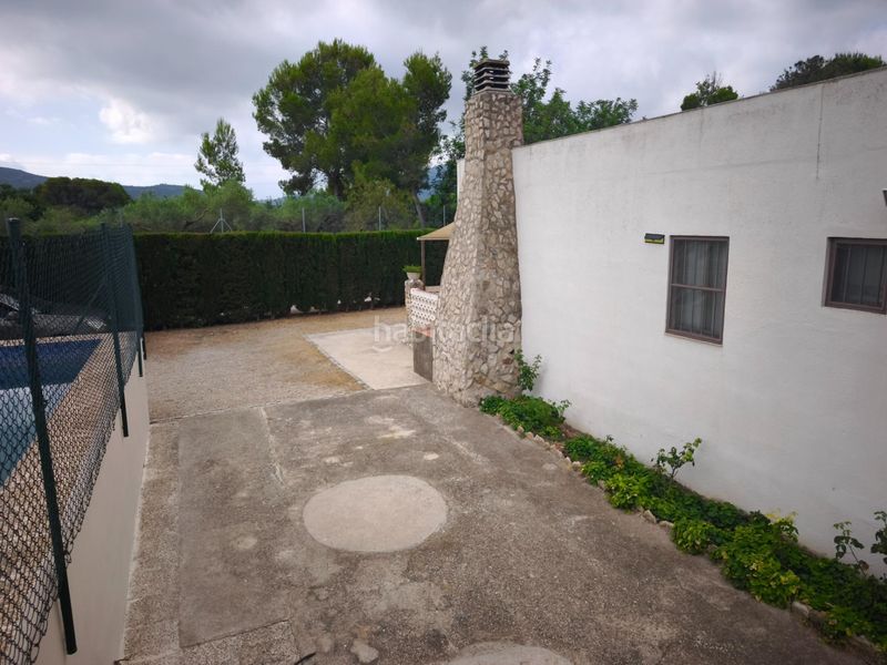 Foto d22185d4-074d-4d4e-8c9a-88028e10988e. Masía finca rústica con casa y piscina en Masdenverge