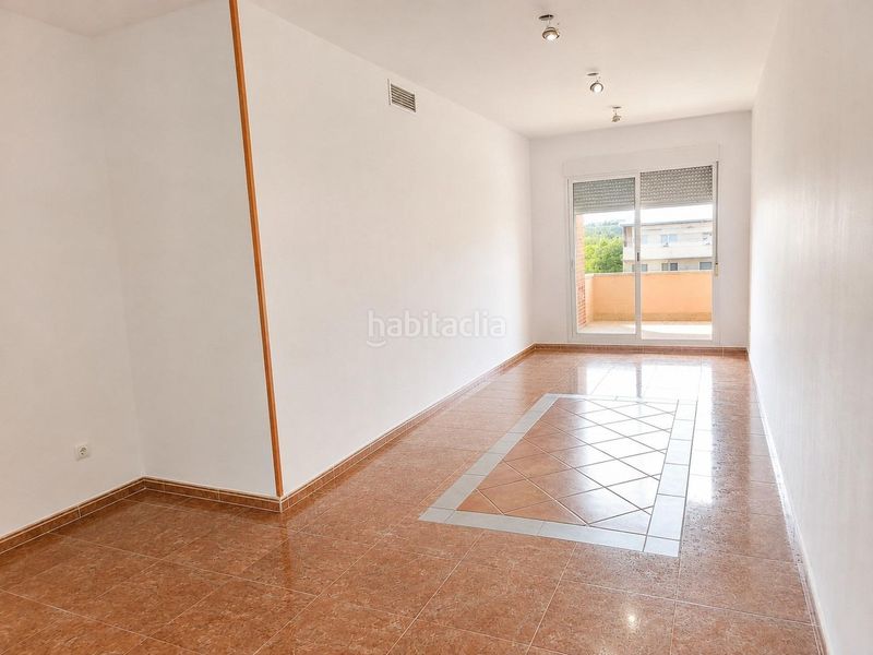 Foto 8ff2f8ff-0d33-47db-ac14-a0c1781f16d0. Pis amb aparcament a Valletes - Xiribecs Amposta