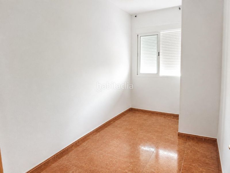 Foto db436504-6bdf-4f47-a9cb-c3ab0e94ea72. Pis amb aparcament a Valletes - Xiribecs Amposta