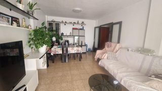 Appartement à Avinguda Catalunya. Amplio y luminoso piso en la ràpita, ideal para familias