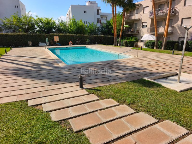 Foto 1794ee8f-0830-454c-bef5-31f27a65dbc0. Pis amb aparcament piscina a Alcanar