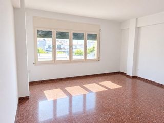 Flat in Sénia (La). Piso céntrico en la senia para reformar