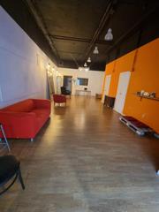 Local Comercial en Centrevila. En venta local con inquilinos, rentabilidad asegurada