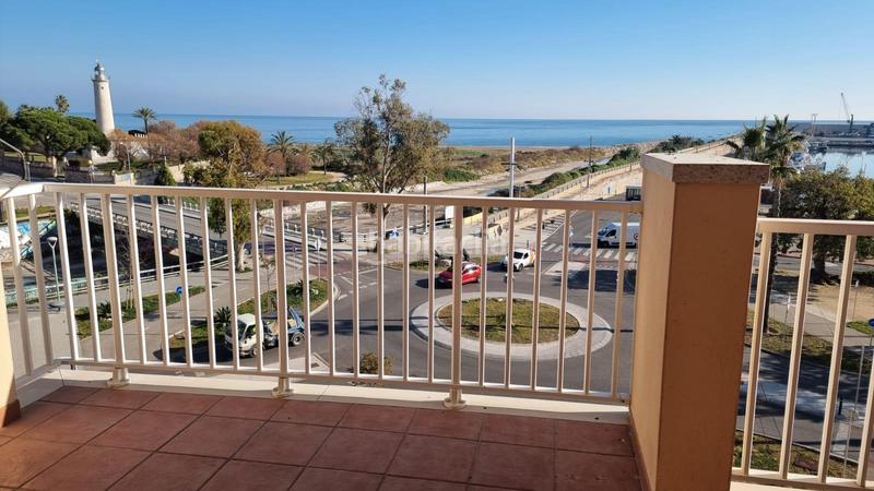 Foto fb8beec4-b6c6-43bf-ae96-8cd0632bc020. Pis amb calefacció a Barri de Mar Vilanova i la Geltrú