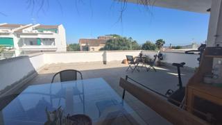 Àtic a Segur de Calafell Nucli Urbà. Pisazo con zona comunitaria con piscina y gimnasio y parking en