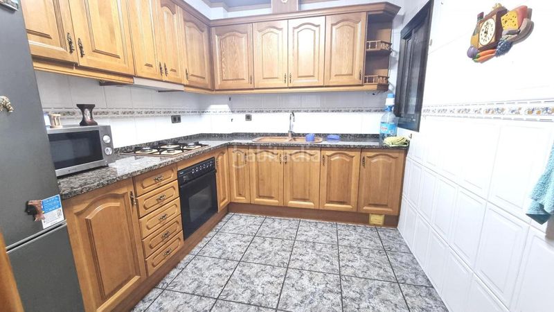 Foto b8fbba37-9d2e-4981-96ff-3bbdc4ecf16d. Casa adossada a Les Roquetes Sant Pere de Ribes