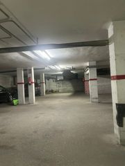 Rent Car parking in Barri de Mar. Es lloga plaça de parking a zona mercat del mar