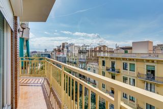 Location Appartement  Carrer de nàpols. Vivienda de alquiler temporal de alto estándar en el corazón de
