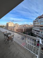 Location Appartement  Avinguda diagonal. Vivienda de alquiler temporal en el corazón de barcelona.