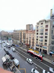 Flat in Ronda de la Universitat