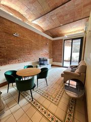 Alquiler Piso  Carrer de xifré. Vivienda de alquiler temporal en barcelona.